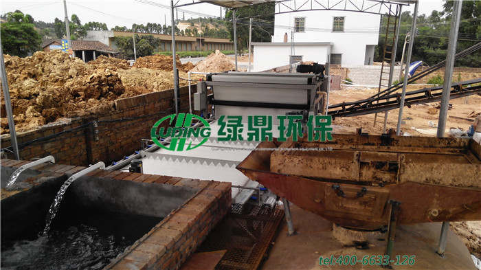 帶式壓濾機現(xiàn)場安裝調試維護注意問題 2