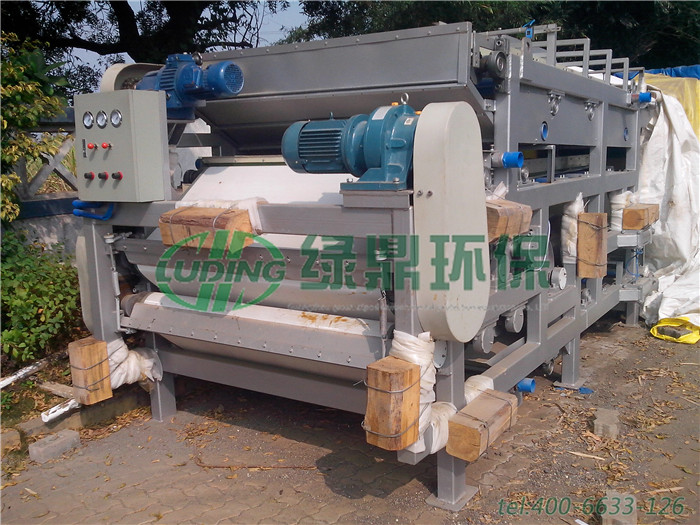 一臺用做處理生活污泥污水的帶式壓濾機價格多少？