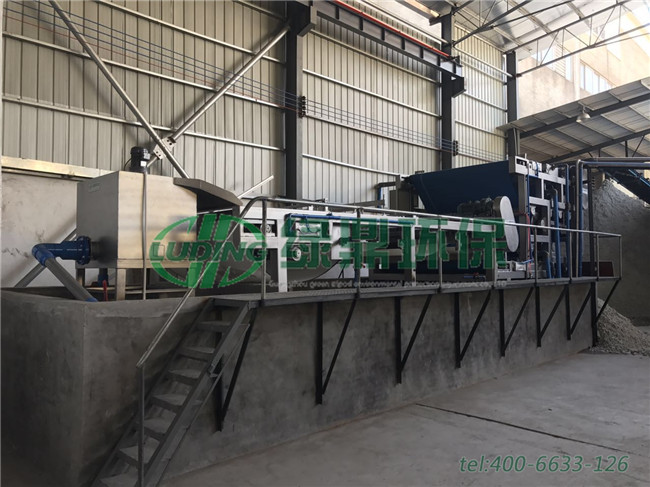 廣東佛山鋁業(yè)鋁材廠帶式壓濾機(jī)處理現(xiàn)場(chǎng) 4