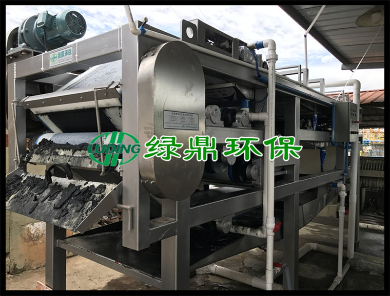 印染帶式壓濾機(jī)#廣州番禺印染水洗廠使用案例現(xiàn)場 1